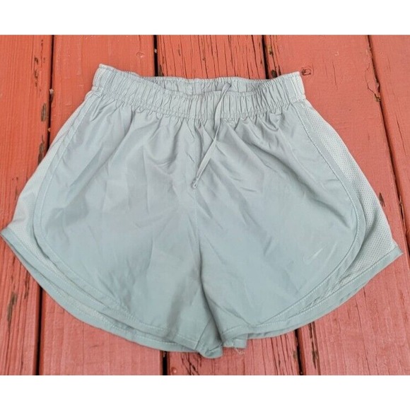 Nike Shorts Womens XS Dri Fit Track Running Jogging Training Ladies 3 Inch - Picture 1 of 5